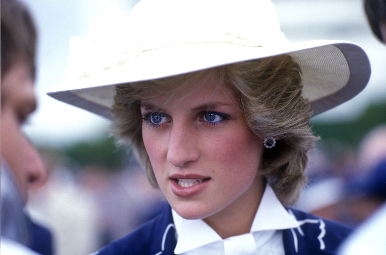 Döbbenetes részletek derültek ki Diana hercegné utolsó karácsonyáról: senki sem volt kíváncsi a trónörökös édesanyjára? 