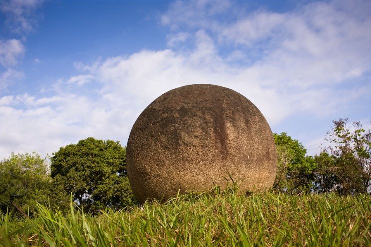 Tökéletes gömb formájú kövek találhatóak szerte Costa Rica őserdejében, a tudósok a fejüket kapkodják: mi célt szolgálhatnak?