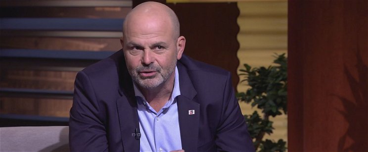 A Cápák között szigorú megmondó embere kőkeményen kiosztotta a műsorba érkező vállalkozókat, Moldován András szavaiban ezúttal sem volt köszönet