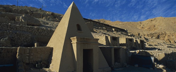 Óriási és titokzatos dolgot találtak az egyiptomi piramisnál a föld alatt, átírhatja a történelmet