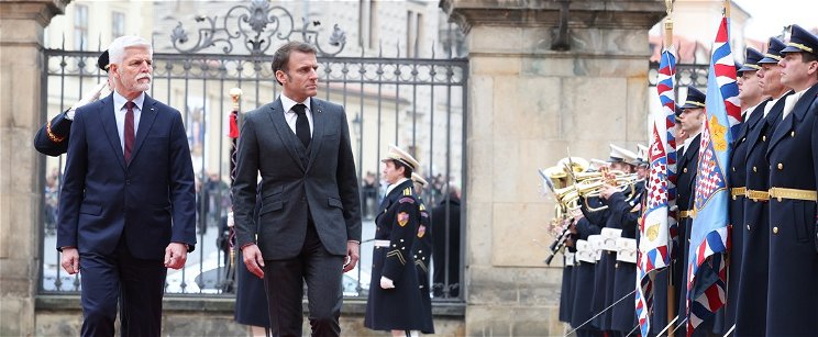 Tényleg világháborút akar a francia elnök? Ismét megerősítette, hogy katonákat küldene Ukrajnába