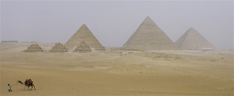 Leleplezték az egyiptomi nagy piramis több évezredes titkát, tényleg hiányzik valami fontos elem a piramis tetejéről?
