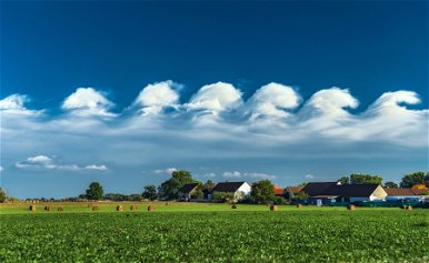 Különleges égi képződményt hozott az áprilisi nyár, látványos Kelvin-Helmholtz felhők tűntek fel hazánk egén - részletes időjárás-jelentés