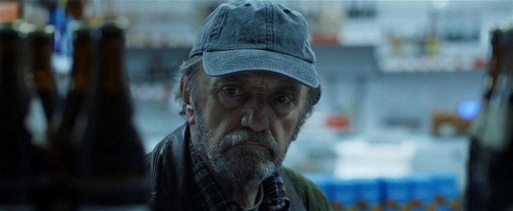 A borostás arcú Szacsvay Lászlót idősek otthonába rakták, és megcsinálták vele az elmúlt évek egyik legjobb magyar elsőfilmjét