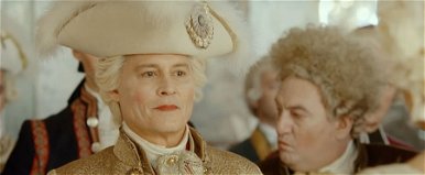 A rúzsos szájú Johnny Depp kicicomázott Richard Gere-ként brillírozik a Micsoda nő kosztümös, francia változatában