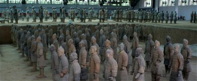 Idegen testet találtak a kínai agyaghadseregben, az alak nem hasonlít egyikre sem a nyolcezer közül