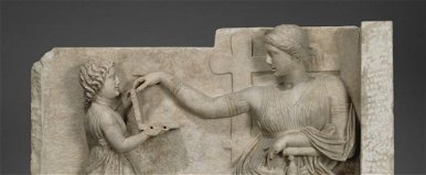 Többezer éves ősi szobron laptopot találtak, hogy lehetséges ez?