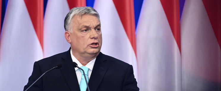 Szokatlan látvány fogadta Orbán Viktort Donald Trump otthonában, magyar miniszterelnök ilyet még nem látott