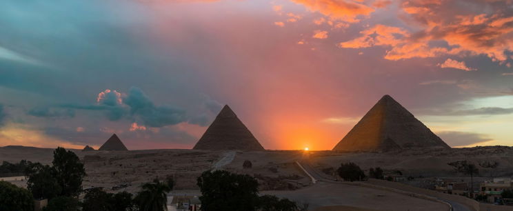 Ősi egyiptomi síron fura és idegen képet találtak, azonnal megindultak a pletykák az interneten