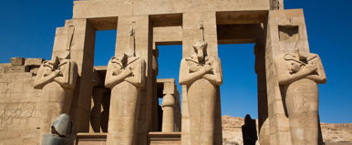 Ötezer éve egy óriás volt az egyiptomi fáraó, kinyitották a sírját a tudósok