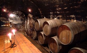 Taroltak a tokaji borok Franciaországban