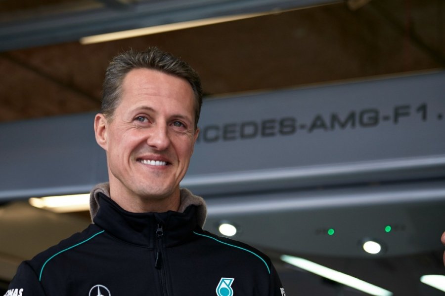 Schumachert nyolc hónap után hazaengedték
