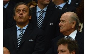 Blatter és Platini 90 napig sakkozhat