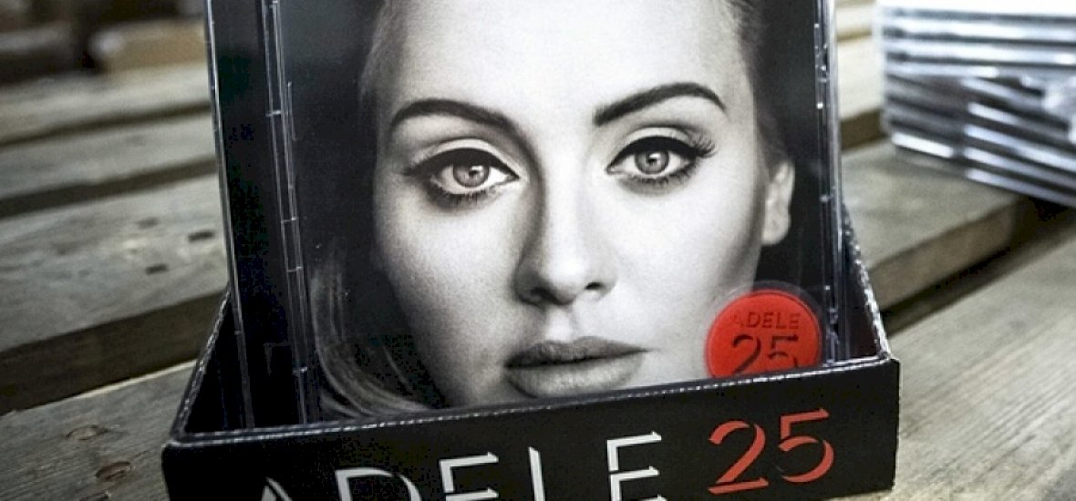 Adele lemeze volt a csúcs tavaly