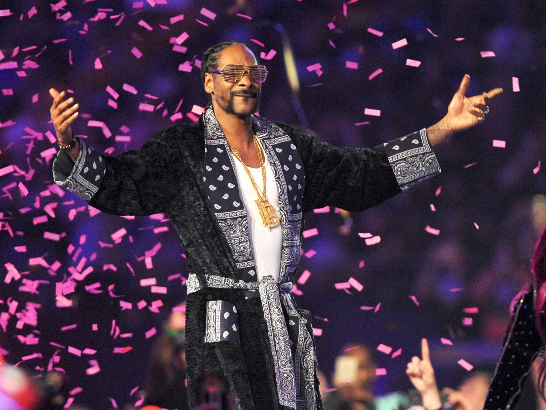 Snoop rappelve mutatja be a legújabb menüt