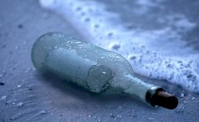 108 évig keringett egy palackposta a tengeren