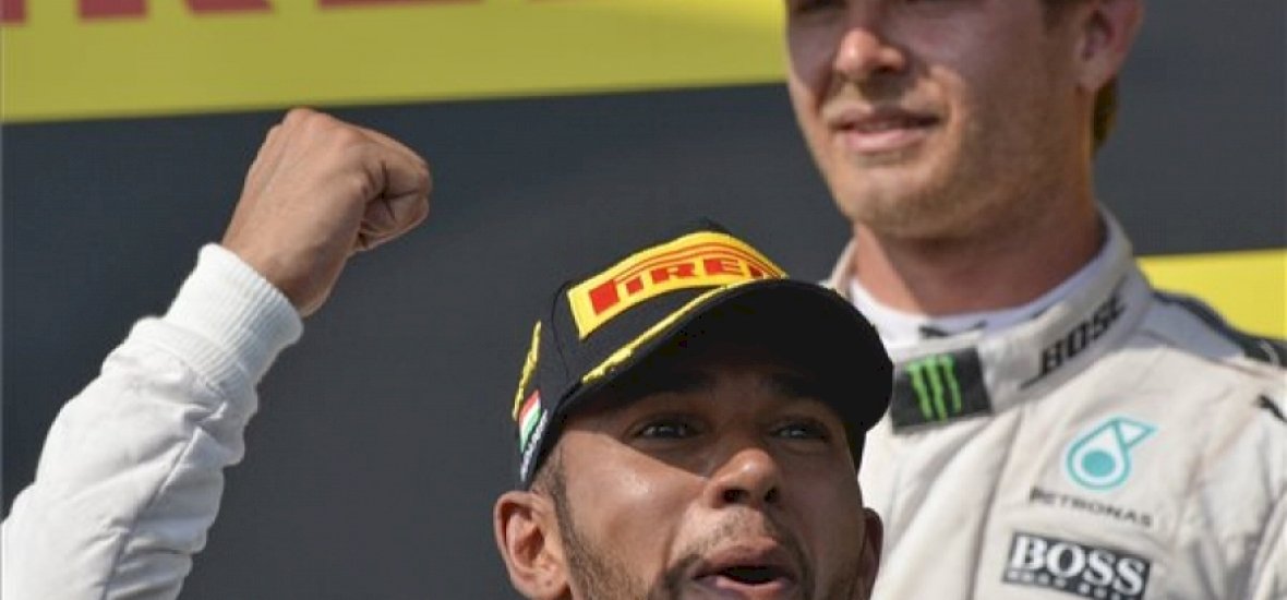 Hamilton rekordot döntött és a vb vezetését is átvette a Hungaroringen