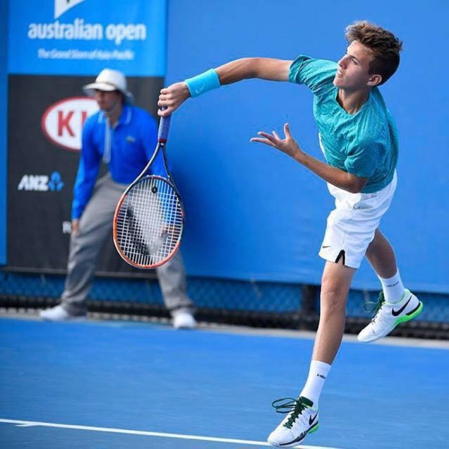 Piros Zsombor nyerte az Australian Open-t a juniorok között