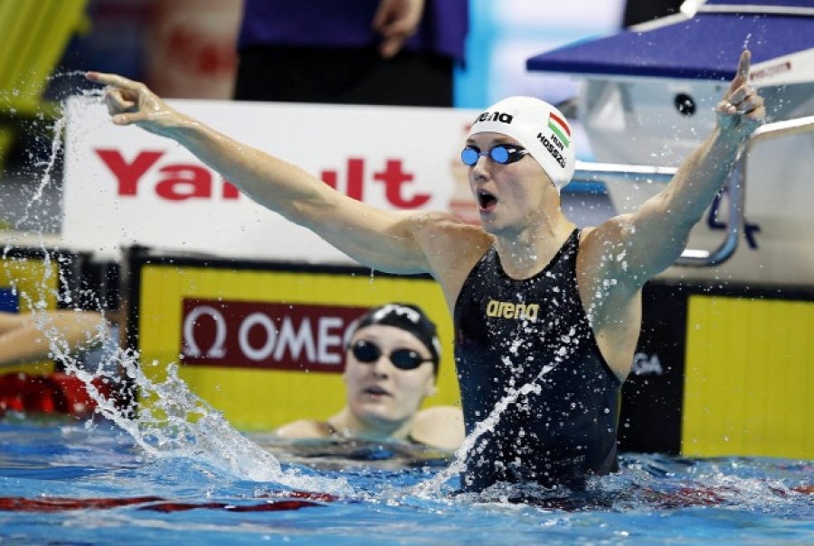 Hosszú és Verrasztó is arannyal kezdett a nizzai úszóversenyen