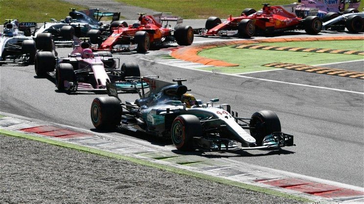 Hamilton nyert Monzában, és átvette Vetteltől az első helyet