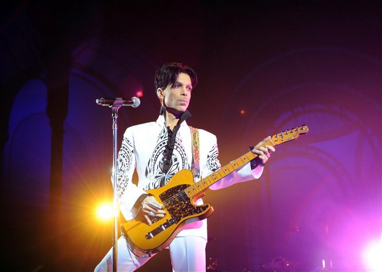 Öt példányt találtak Prince – Black című albumából