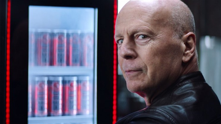Bruce Willis a magyar energiaitalra szavaz