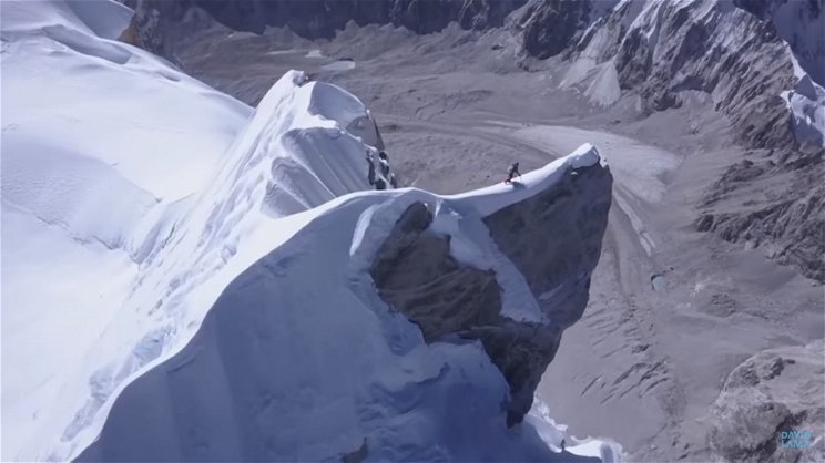 Ennél ámulatba ejtőbb hegymászós videó még nem nagyon készült