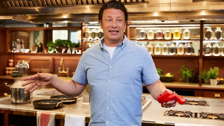 Jamie Oliver legújabb könyvében összeszedte a világsztárok kedvenc receptjeit