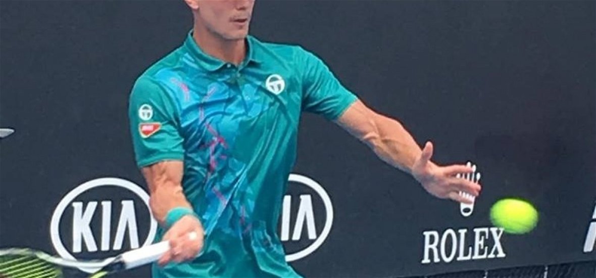 Fucsovics apró hullámvölggyel vette az első fordulót az Australian Openen