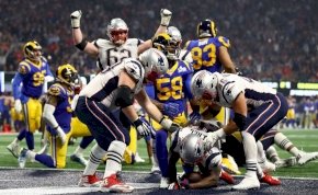 Super Bowl: a meccs egyetlen touchdownjával nyert a New England