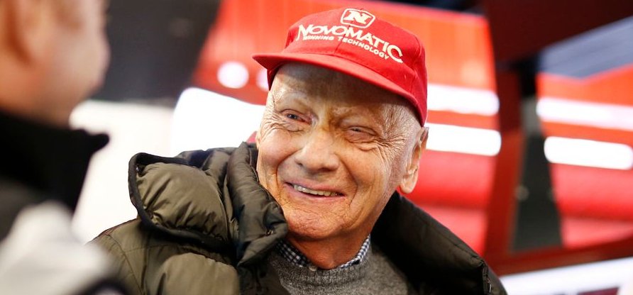Hetven éves Niki Lauda: a tűzhalál után a tüdőátültetésből is visszatérne