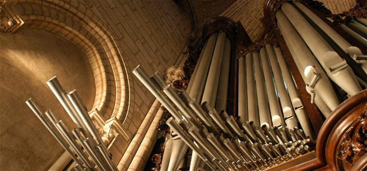 Halljuk-e még valaha a Notre-Dame orgonáját? 