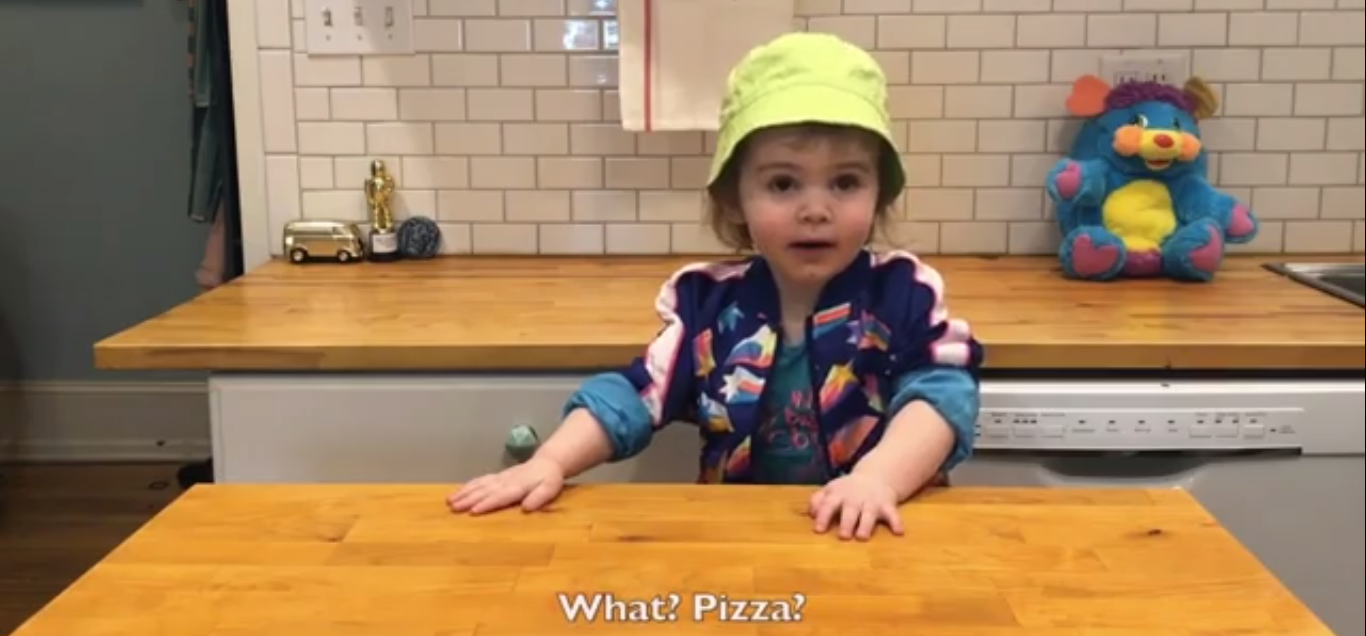 Suzie, a kétéves főzőshow-mester elkápráztat szörnyű pizzájával