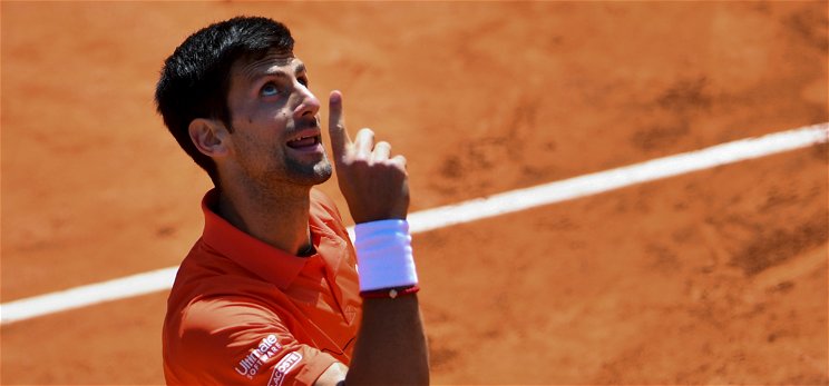 Djokovic gúnyolódva oktatta ki a székbírót a Roland Garroson