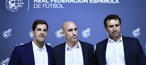 Egy éven belül a negyedik kapitány ült le a spanyol válogatott kispadjára
