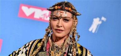 Nyolc perces Madonna klip: buli, fegyverek, vér