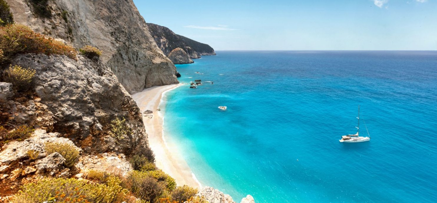Egy görög szigettől havi fizetést kapsz csak azért, ha odaköltözöl