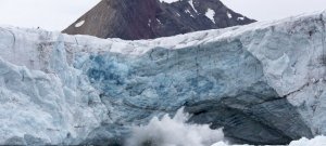 Emléktáblát kap a gleccser, amit eltüntetett a klímaváltozás 