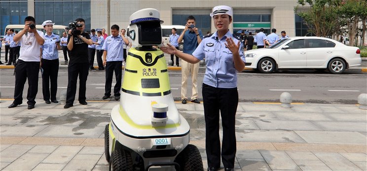 Kínában már a rendőr is robot, és nem semmi, hogy miket tud