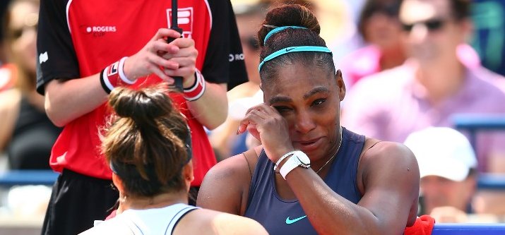 A zokogó Serena Williams élete bókja: Egy kib*****tt szörny vagy