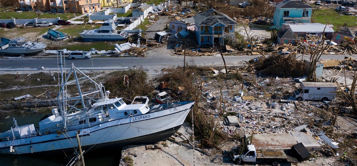 Képeken a Dorian hurrikán pusztítása, mely hatása minket is elérhet