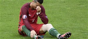 Ronaldo sírva fakadt, miután előkerült egy interjú az elhunyt apjával