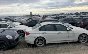 Így néz ki négyezer kidobott BMW és MINI