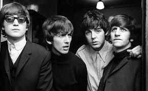 Majd négy millió forint értékű Beatles-felvételeket találtak egy kenyértartóban – videók