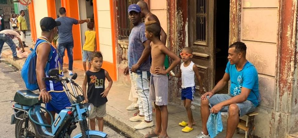 Zsolt utazása: Óriási élmény felfedezni Havanna színfalak mögötti részét – galéria