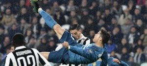 Buffon elmesélte, hogyan élte meg Ronaldo ollózós gólját