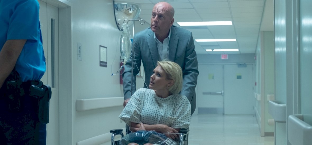 Bruce Willis kórházba megy: Trauma center előzetes
