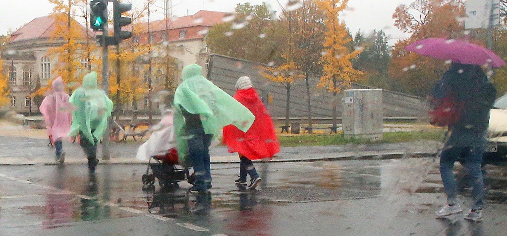Az esőfelhők nem akarják elhagyni Magyarországot