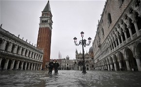 Velence víz alatt: sokkoló képeken az olasz város - galéria