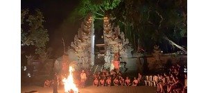 Zsolt utazása és a Kecak tűztánc, avagy a „majmok kántálós tánca” – galéria